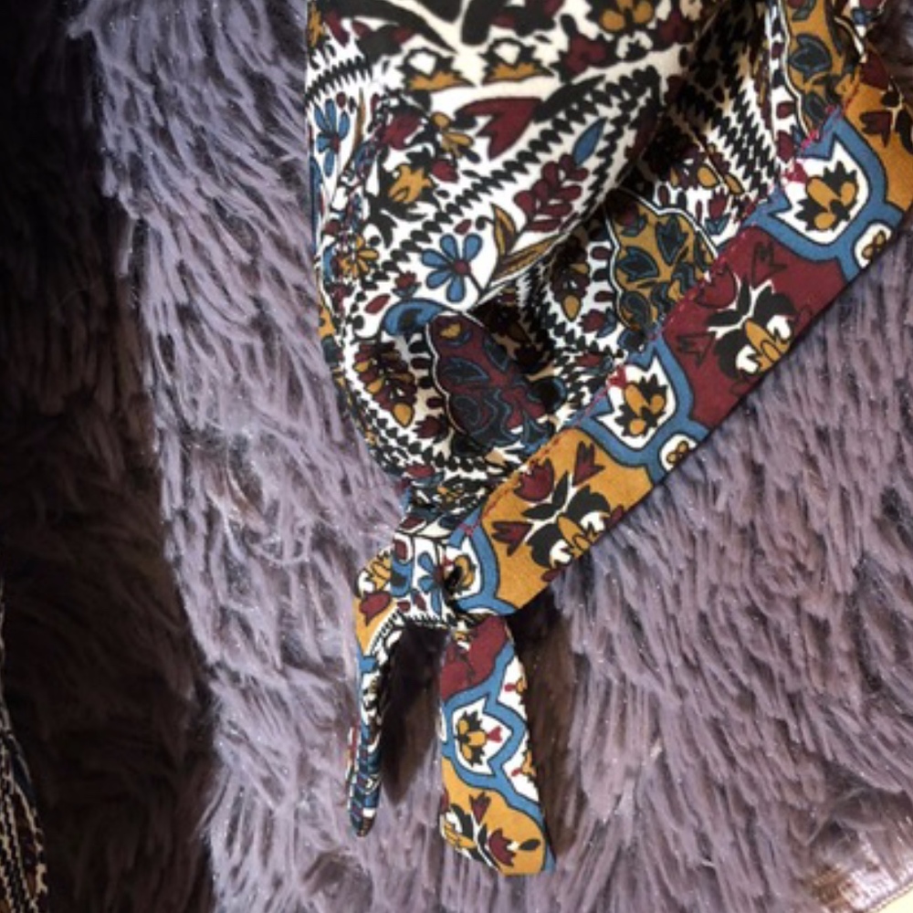 Flowy Boho Blouse - Picture 4 of 4